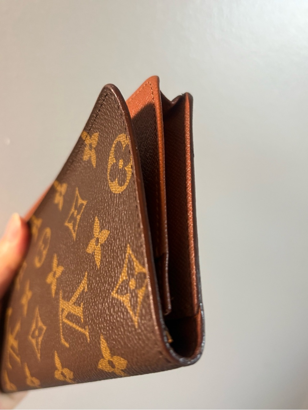Authentic Louis Vuitton monogram checkbook wallet - Picture 13 of 14